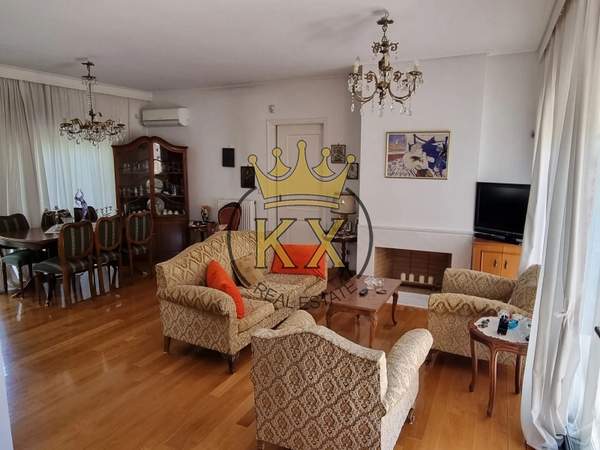 תמונת דיוניסוס, אתונה למכירה