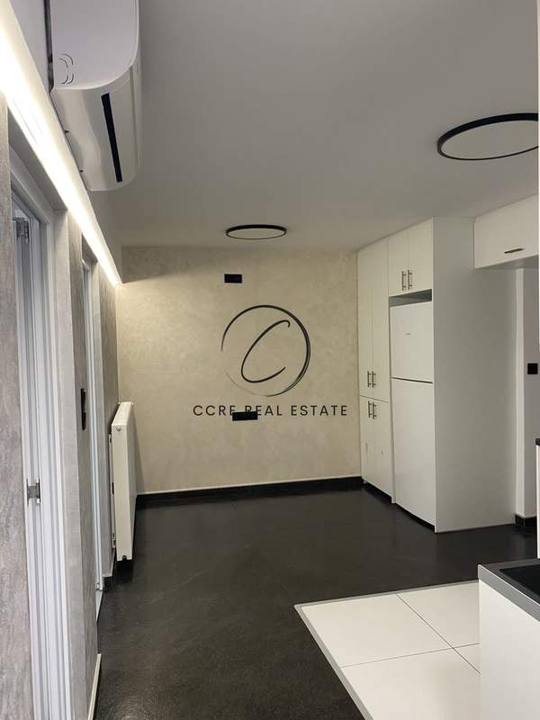 תמונת פנגרטי, אתונה למכירה (0)