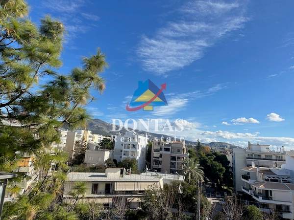 תמונת מרוסי, אתונה למכירה (1)