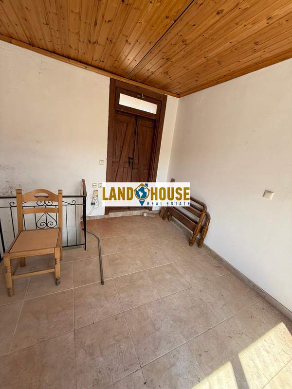 תמונת עיר עתיקה, רתמינון למכירה (0)