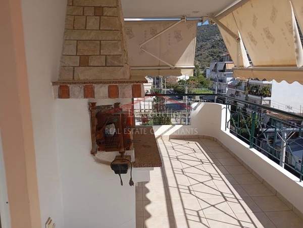 תמונת גליפדה, אתונה למכירה (0)