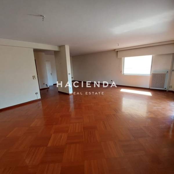 תמונת מרוסי, אתונה למכירה (0)