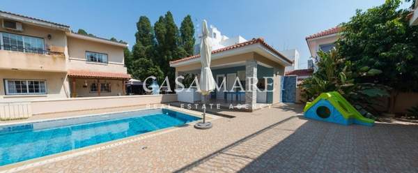 תמונת סטרולובוס, ניקוסיה למכירה