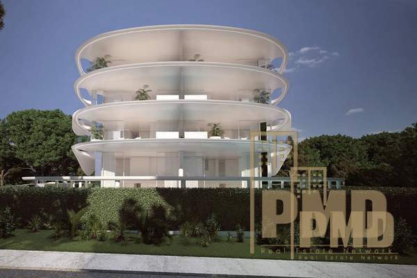 תמונת גליפדה, אתונה למכירה (1)