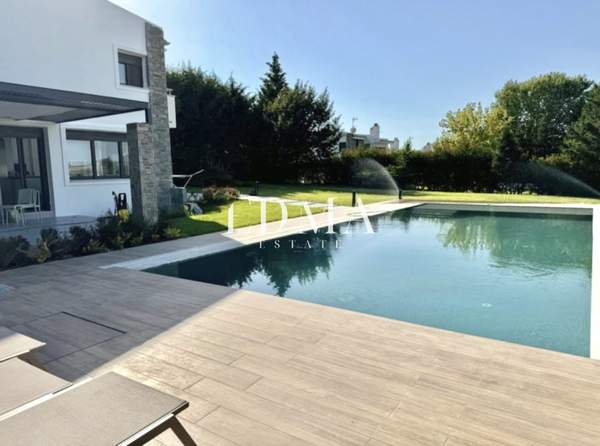 תמונת קסנדרה, כלקידיקי למכירה (0)