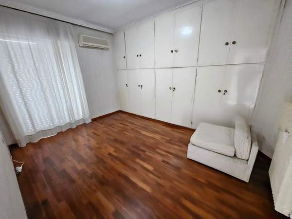 תמונת פילופאפו, אתונה למכירה (0)