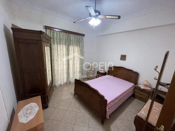 תמונת פאליה פוקיאה, סרוניקוס למכירה