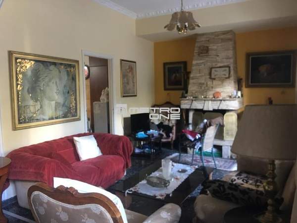 תמונת דיוניסוס, אתונה למכירה (1)