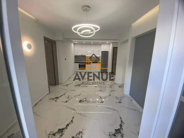 תמונת מרטיו, סלוניקי למכירה (0)