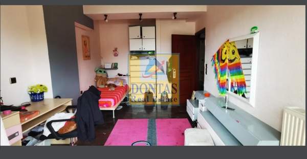 תמונת קיפיסיה, אתונה למכירה