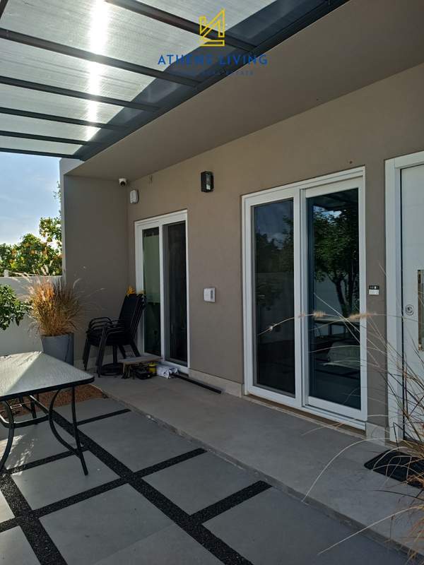 תמונת מרתון, אתונה למכירה (1)