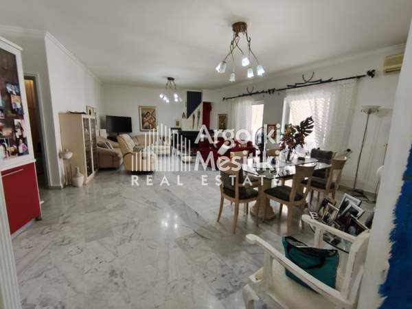 תמונת נאפפליו למכירה (1)