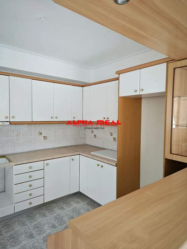 תמונת פיראוס, אתונה למכירה (0)