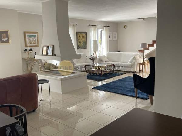 תמונת מרכז קורפו למכירה (0)