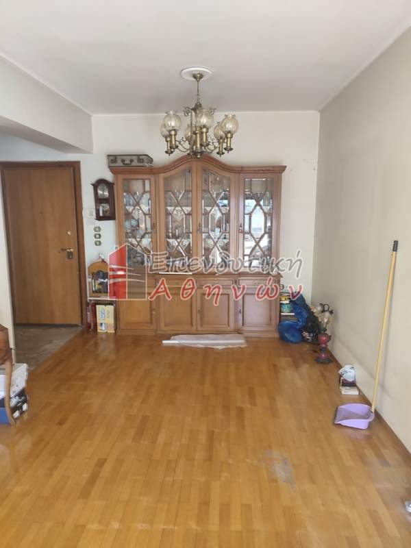 תמונת קיפסלי, אתונה למכירה (0)