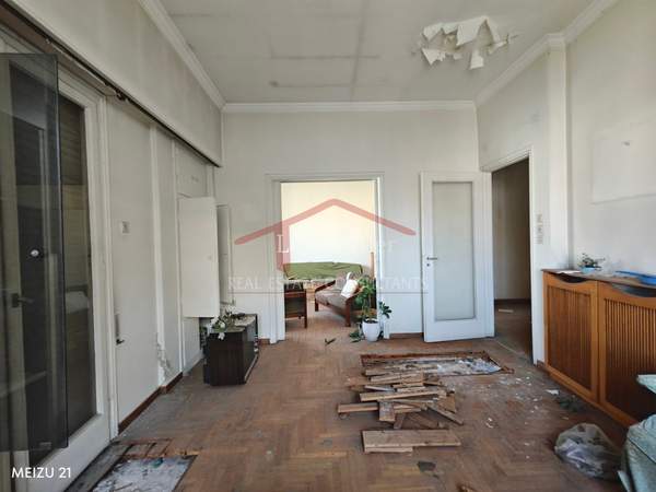 תמונת ויקטוריה, רשות מקומית אתונה למכירה (0)