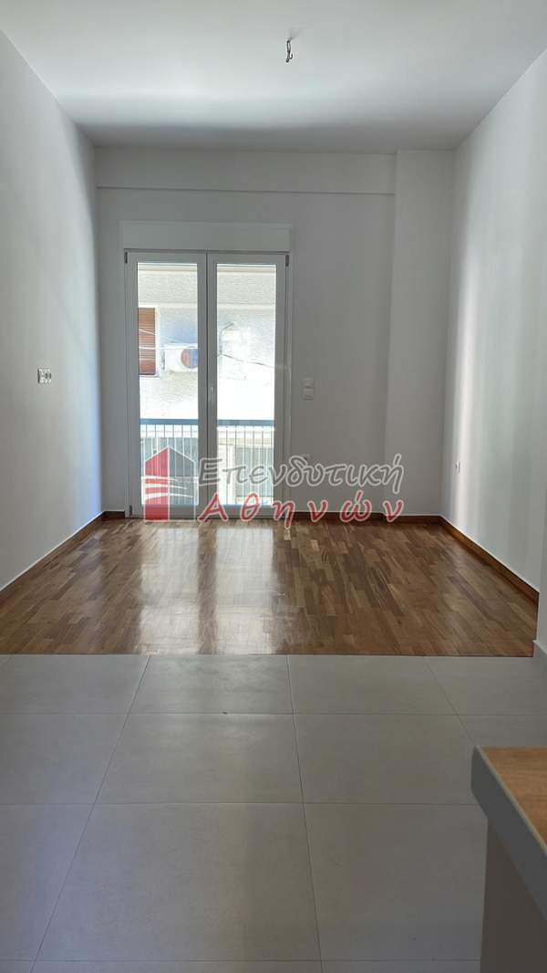 תמונת קיסיריאני, אתונה למכירה (0)