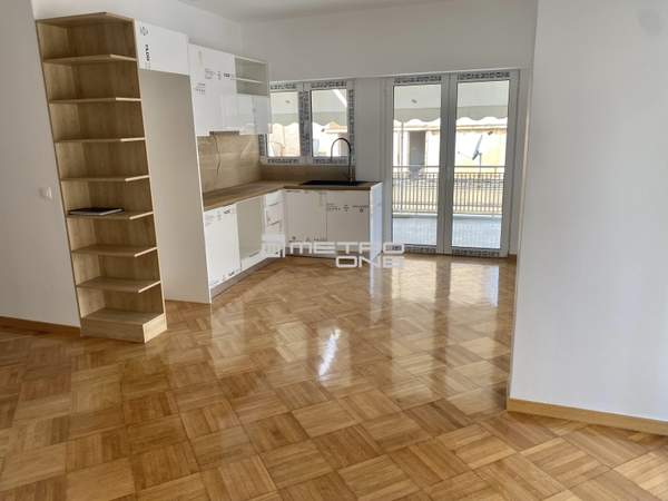 תמונת ויקטוריה, אתונה למכירה (0)