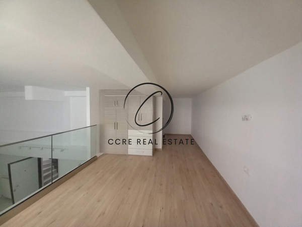 תמונת גליפדה, אתונה למכירה (0)