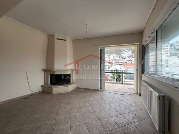 תמונת וירונס, אתונה למכירה (1)