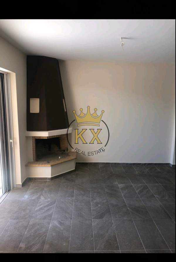 תמונת דיוניסוס, אתונה למכירה (1)