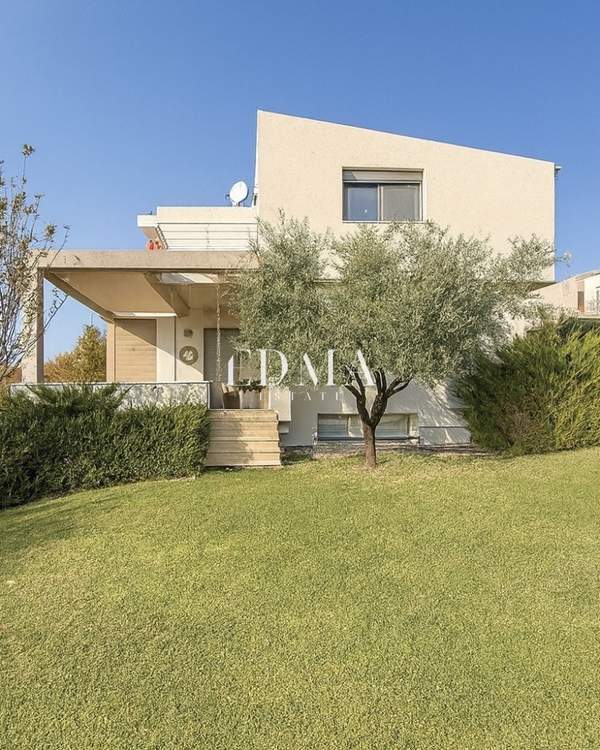 תמונת פאיליה - חורטיאטיס, סלוניקי למכירה