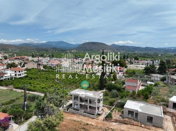 תמונת נאפפליו, פלופונס למכירה (0)