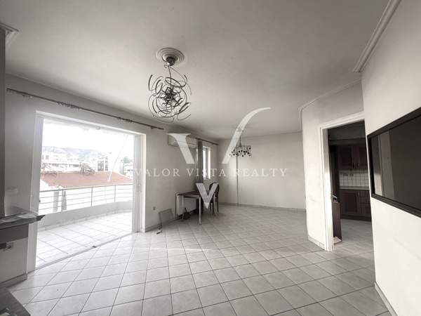 תמונת פאליו פאלירו, אתונה למכירה (1)