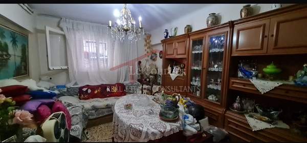 תמונת כיכר אמריקיס, רשות מקומית אתונה למכירה (0)