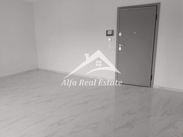 תמונת פריאה, תרמיקוס למכירה (1)