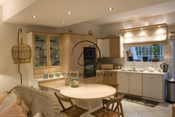 תמונת ווליאגמני, וארי - וולה -ווליאגמני, אתונה למכירה (1)