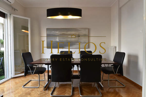 תמונת קולונאקי, אתונה למכירה (1)