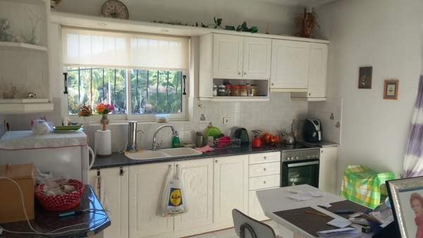 תמונת סרוניקוס, אתונה למכירה (0)