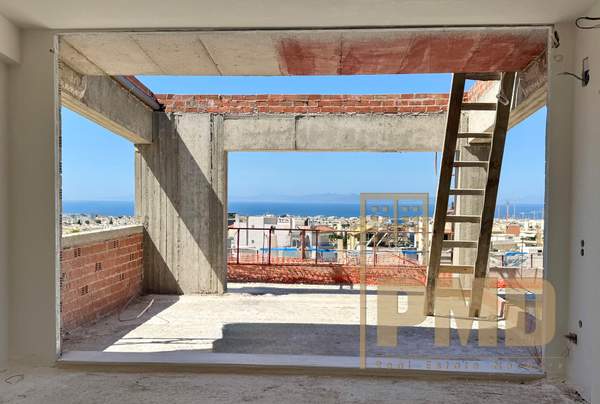 תמונת גליפדה, אתונה למכירה (1)