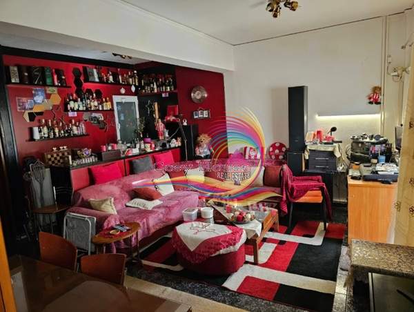 תמונת גליפדה, אתונה למכירה (0)