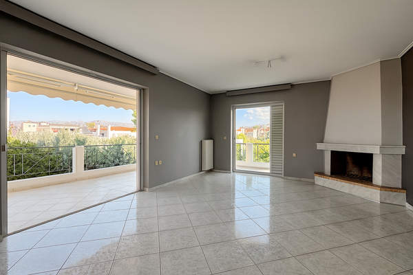 תמונת חאלנדרי, אתונה למכירה (0)