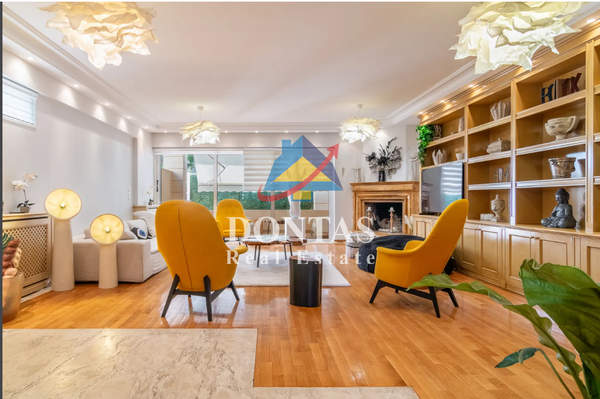 תמונת גליפדה, אתונה למכירה (1)