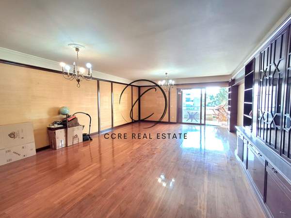 תמונת אגיה פארסקבי, אתונה למכירה (0)