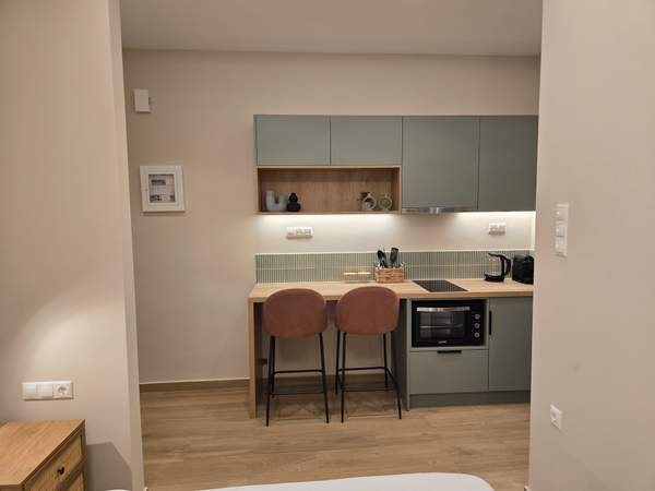 תמונת מרכז, פיראוס, אתונה למכירה (0)