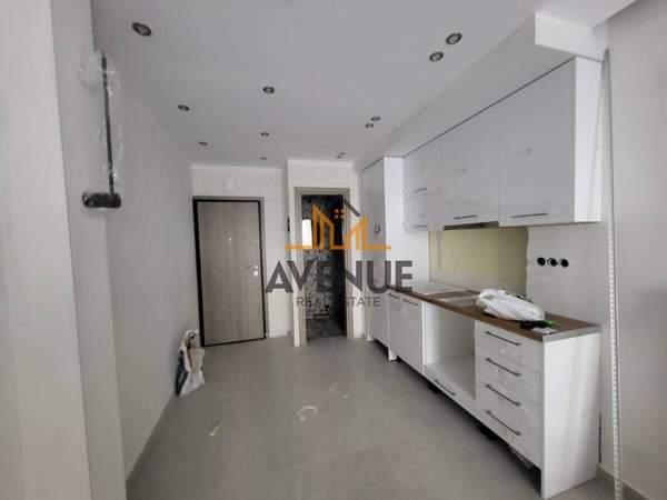 תמונת נאווארינו - גונרי, רשות מקומית סלוניקי למכירה (0)