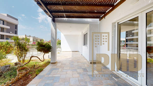 תמונת וולה, וארי - וולה -ווליאגמני למכירה (0)