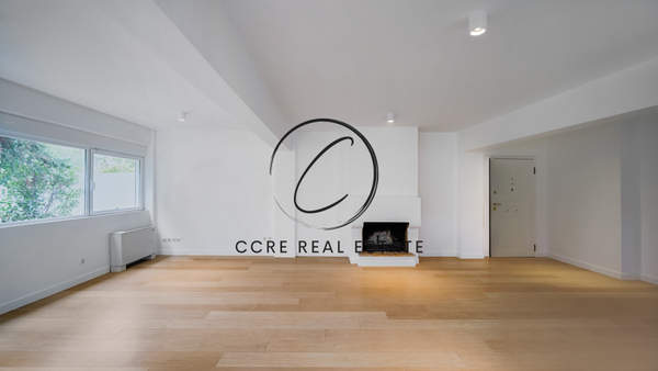 תמונת ווליאגמני, וארי - וולה -ווליאגמני, אתונה למכירה (1)