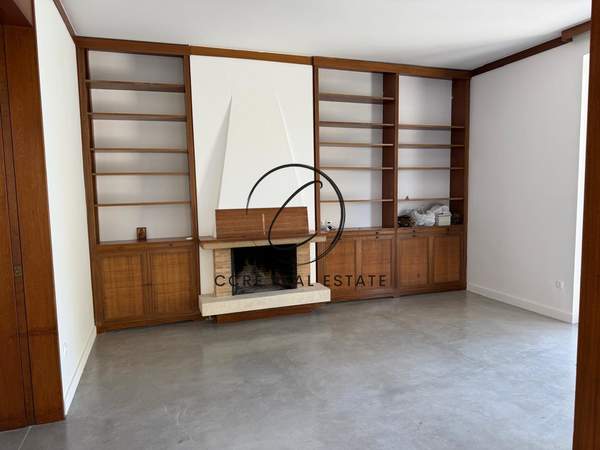 תמונת קאטו קיפיסיה, קיפיסיה, אתונה למכירה (1)