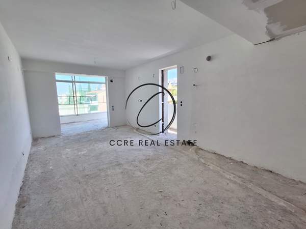 תמונת פאפאגו, אתונה למכירה (1)