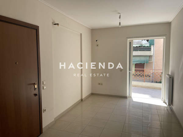 תמונת קאטו פטיסיה, אתונה למכירה (0)