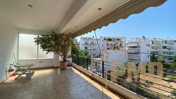 תמונת גליפדה, אתונה למכירה (0)