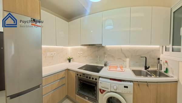 תמונת ספוליה, אתונה למכירה (0)