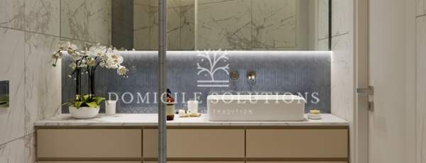 תמונת אלימוס, אתונה למכירה (1)