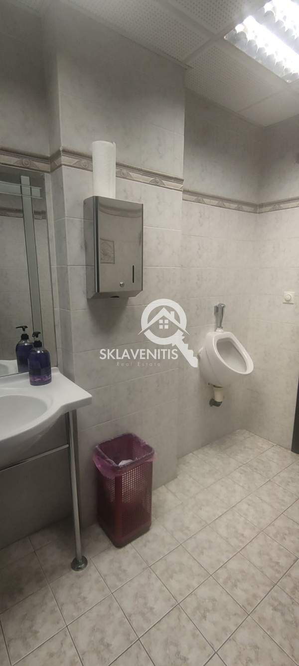 תמונת נאוס קוסמוס, רשות מקומית אתונה למכירה (1)