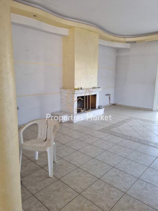 תמונת סרוניקוס, אתונה למכירה (1)